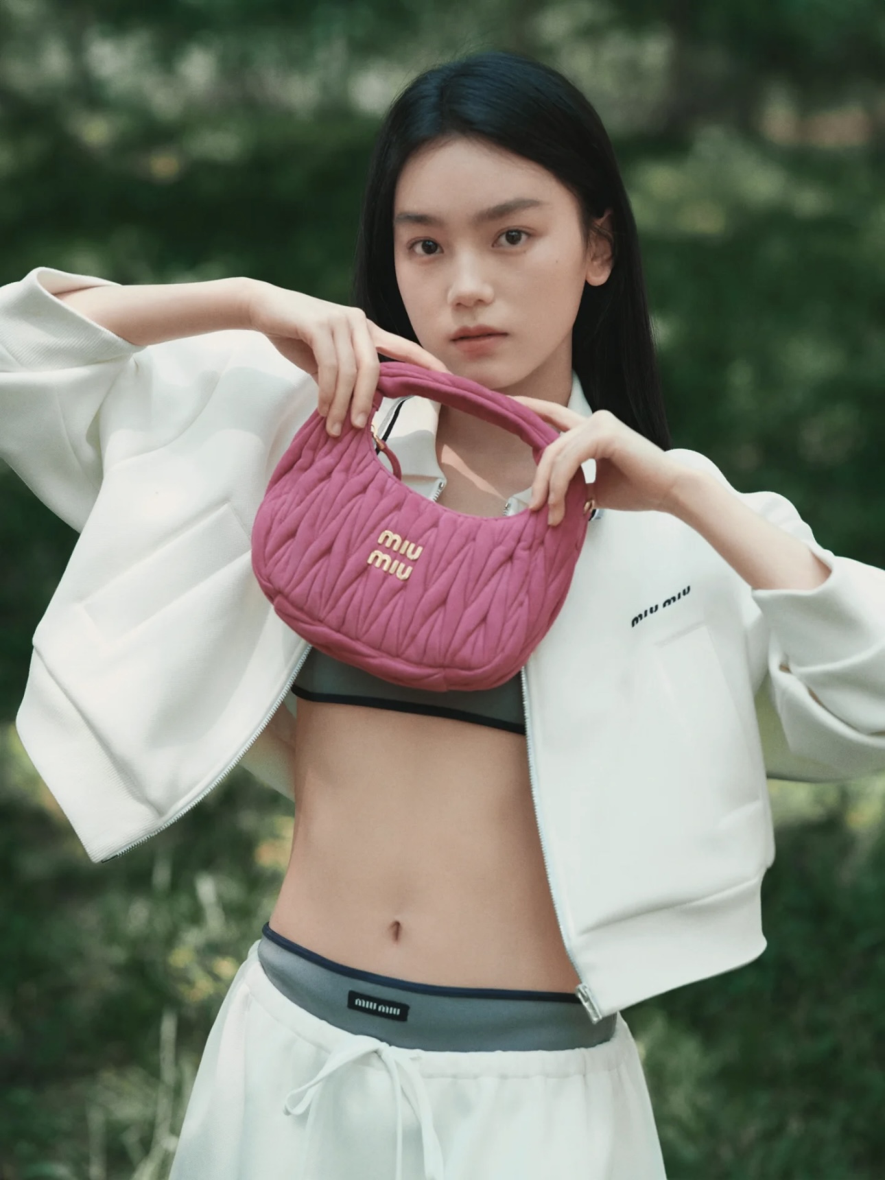 미우미우 마테라쎄 나파 가죽 완더 호보백
