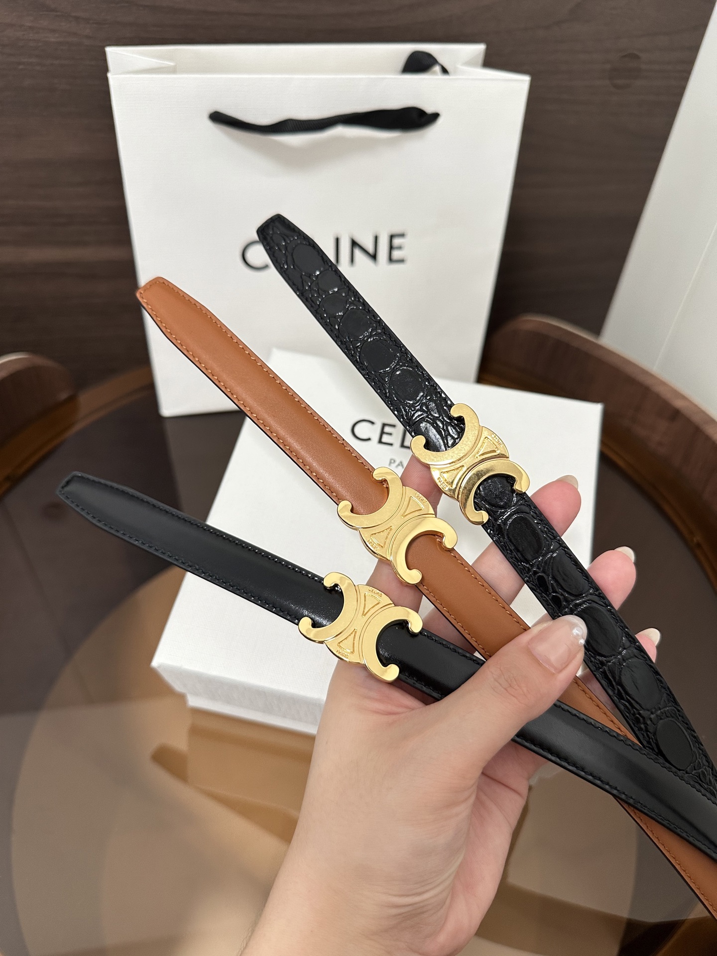셀린느 트리옹프 버클 레더 벨트