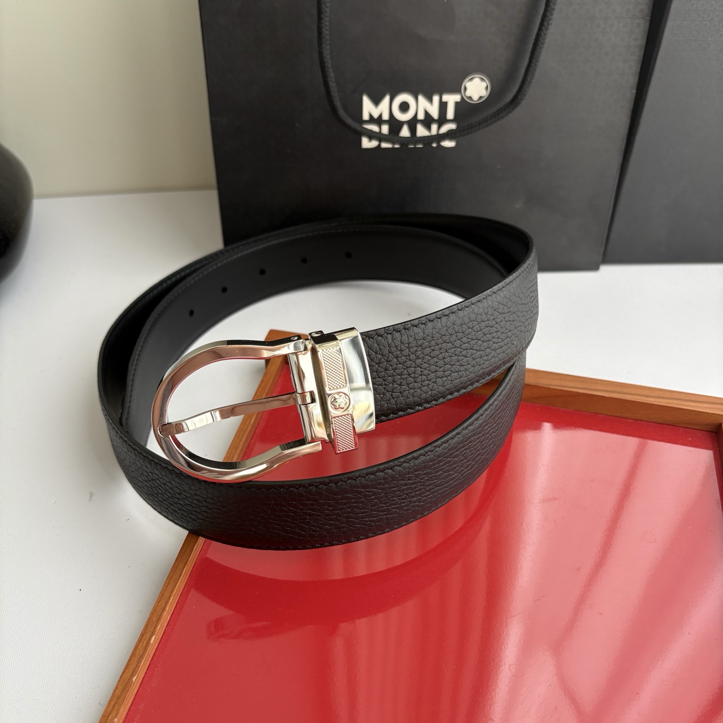 몽블랑 몽블랑 엠블럼 버클 양면 남성 벨트