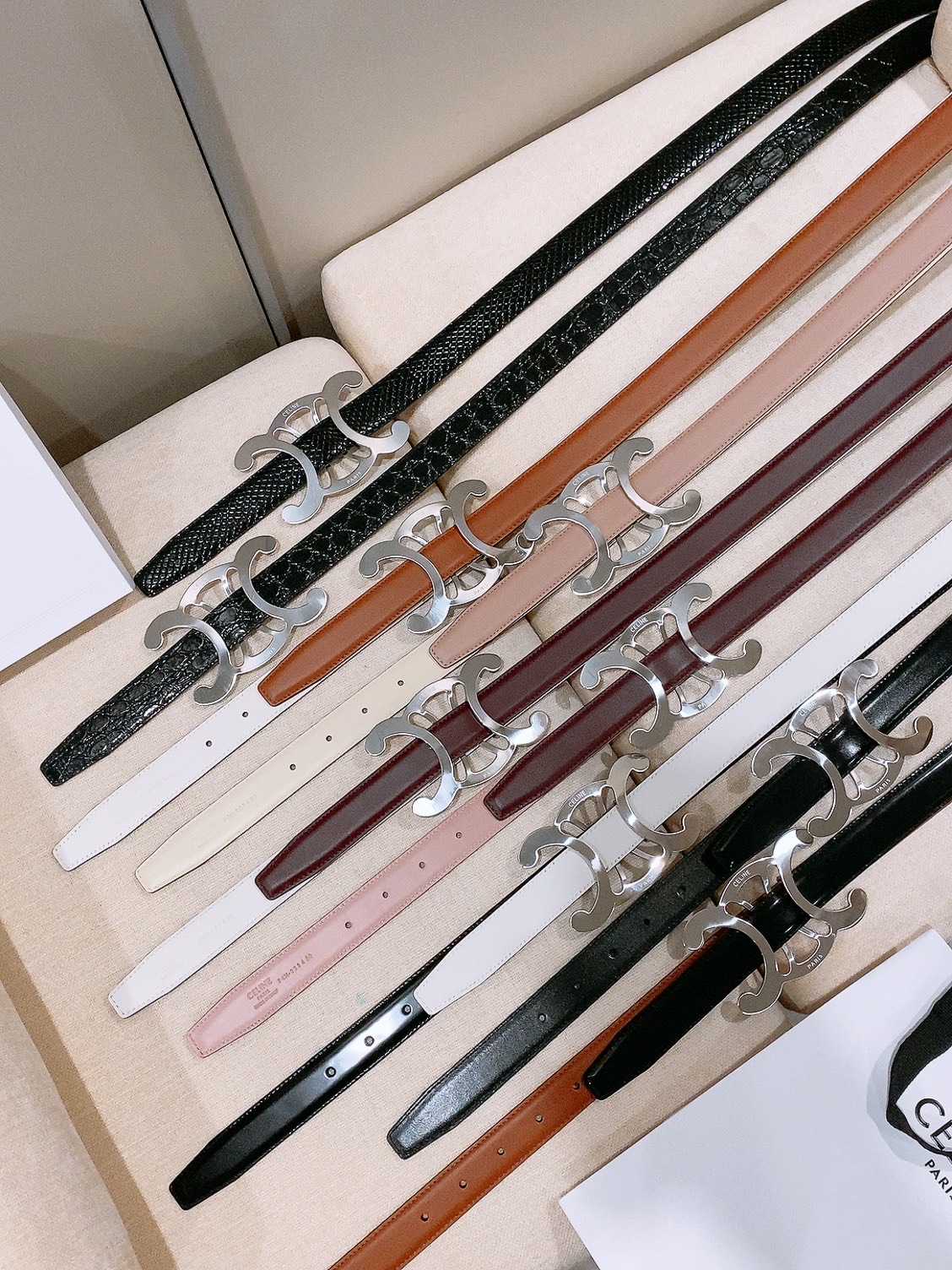셀린느 트리옹프 코어 벨트 25mm