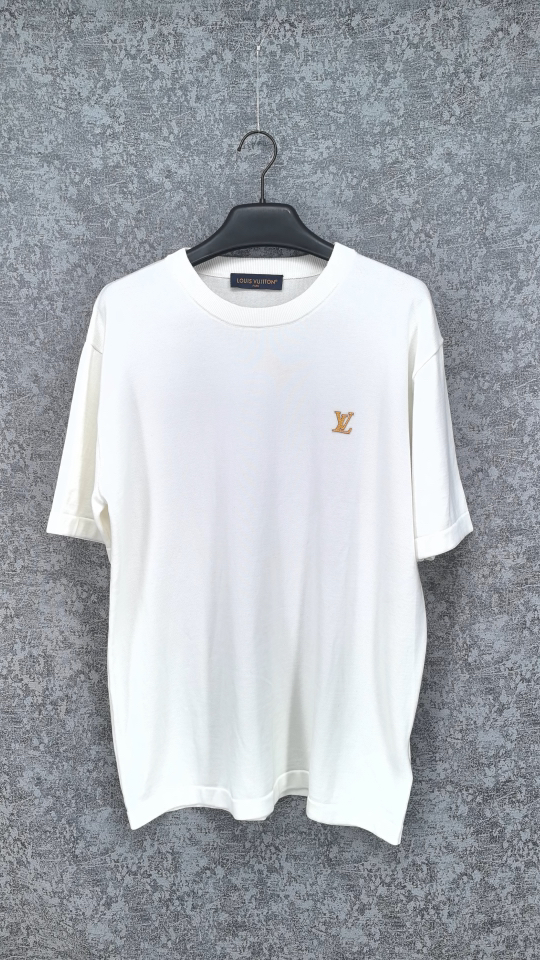 루이 비통 LV 자수 로고 크루넥 반팔 티셔츠
