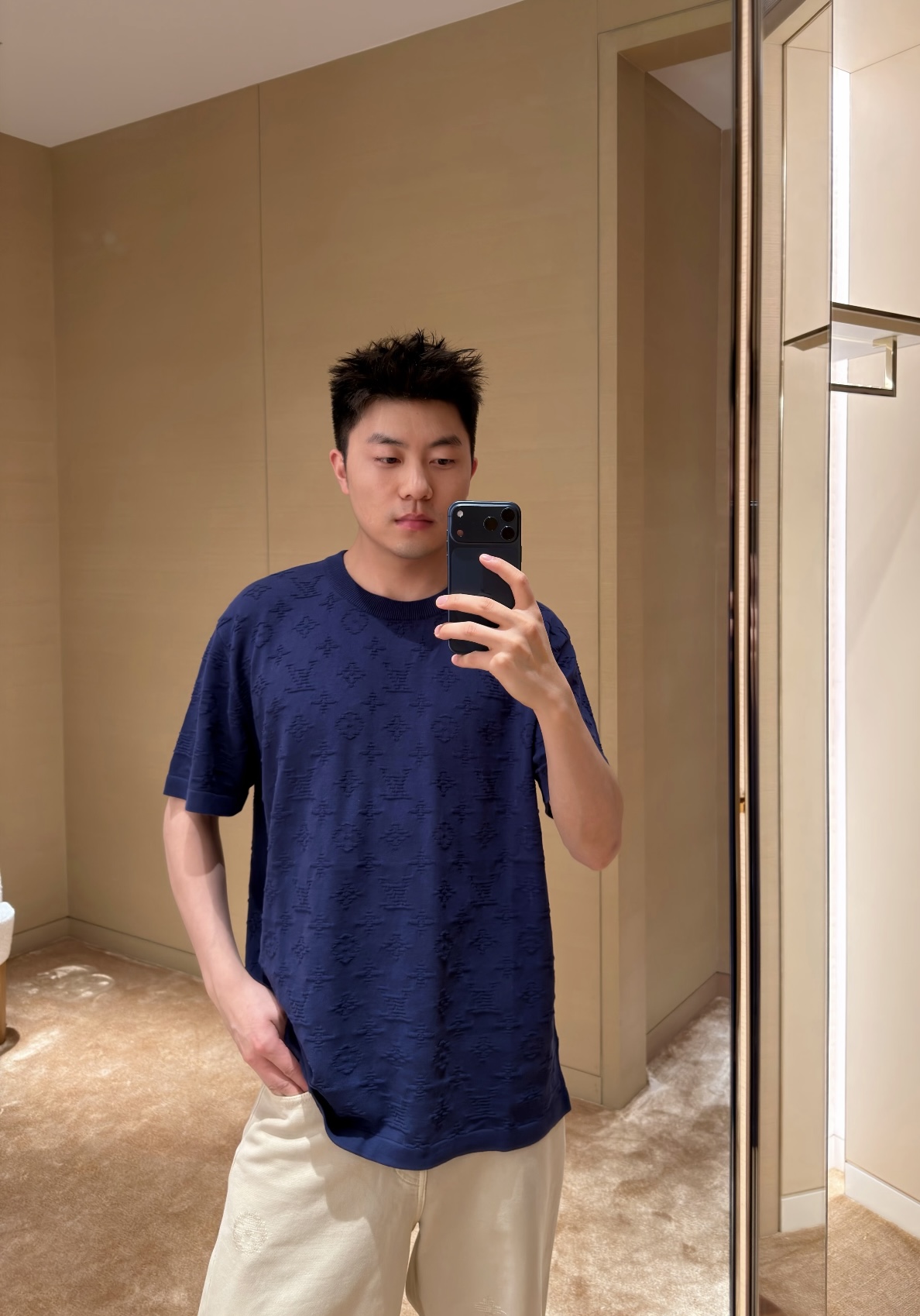 루이비통 모노그램 자카드 반소매 니트 티셔츠