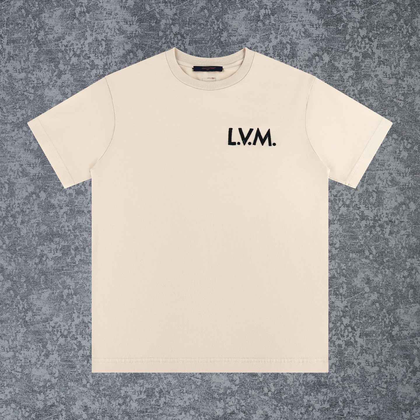 루이 비통 L.V.M. 자수 크루넥 반소매 티셔츠