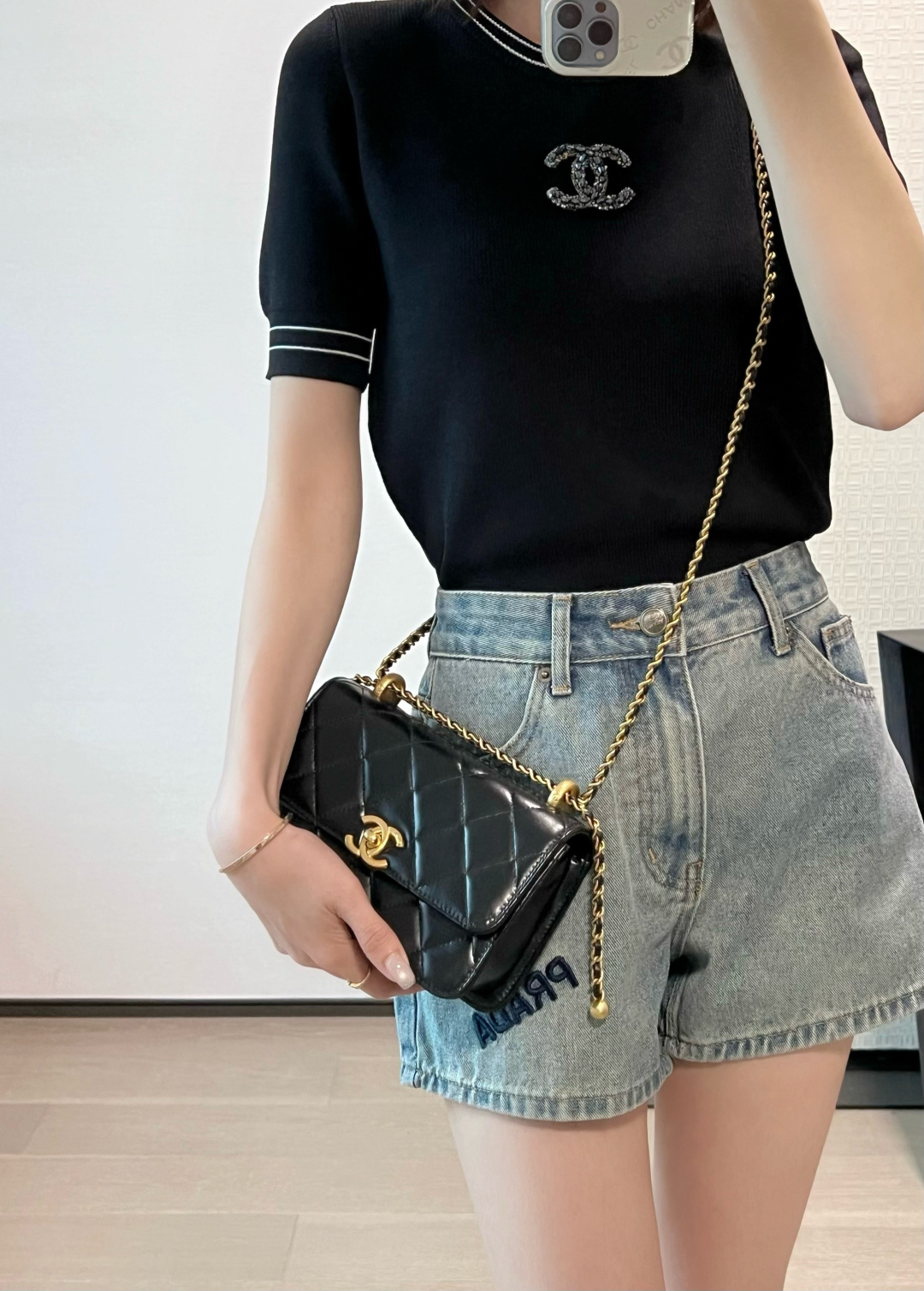 샤넬 샤넬 19 스몰 퀼팅 플랩백