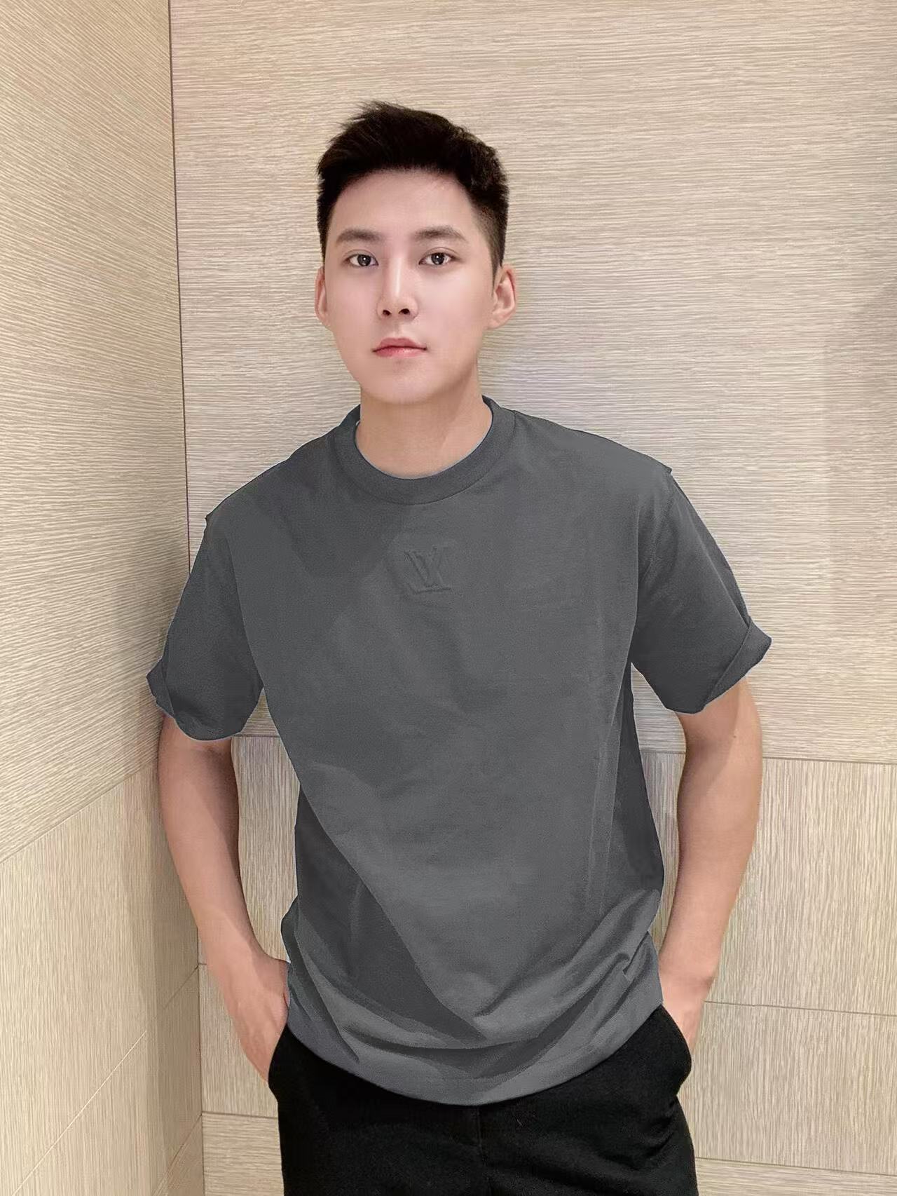 루이 비통 톤온톤 LV 자수 반소매 티셔츠
