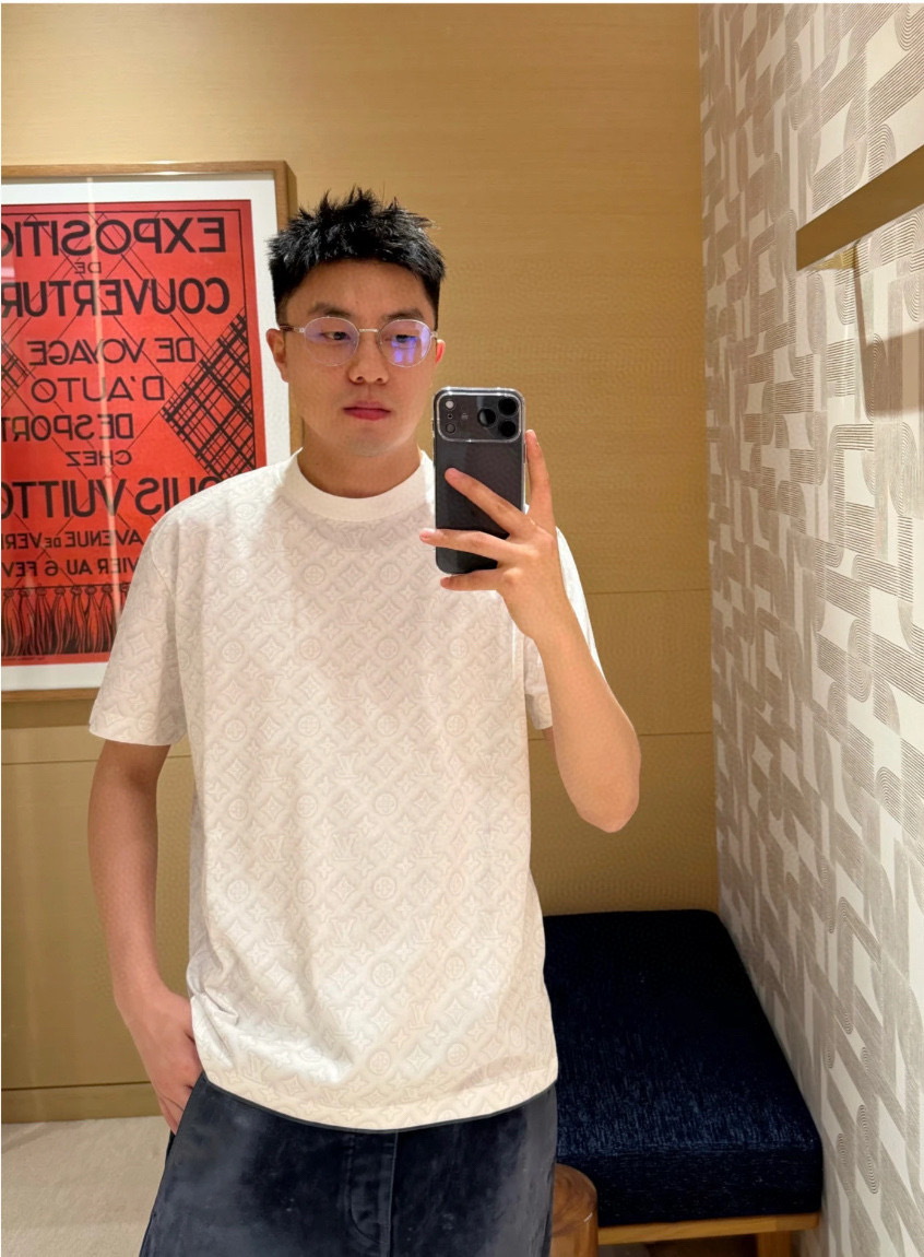 루이비통 모노그램 자카드 반소매 티셔츠