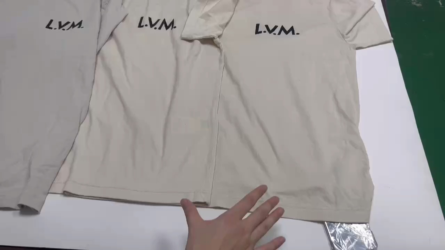 루이 비통 L.V.M. 로고 반소매 티셔츠