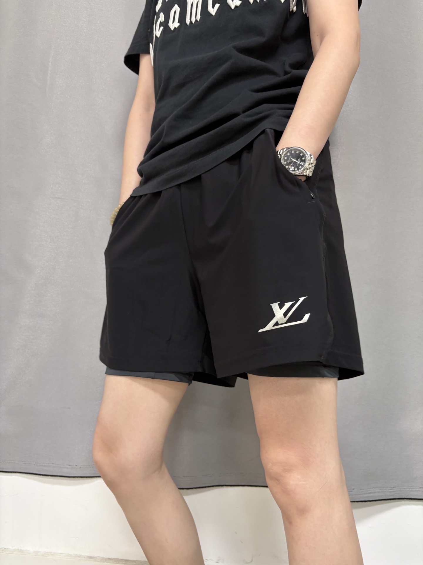 루이 비통 LV 로고 테크니컬 쇼츠