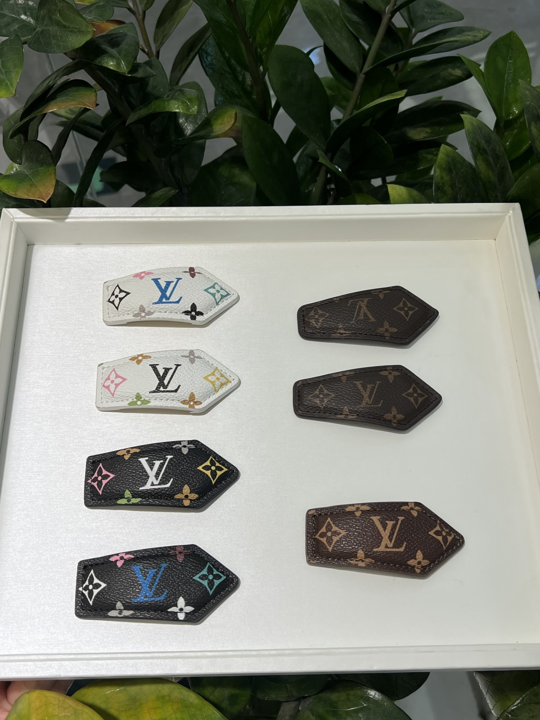 루이 비통 모노그램·모노그램 멀티컬러 가죽 헤어클립 세트