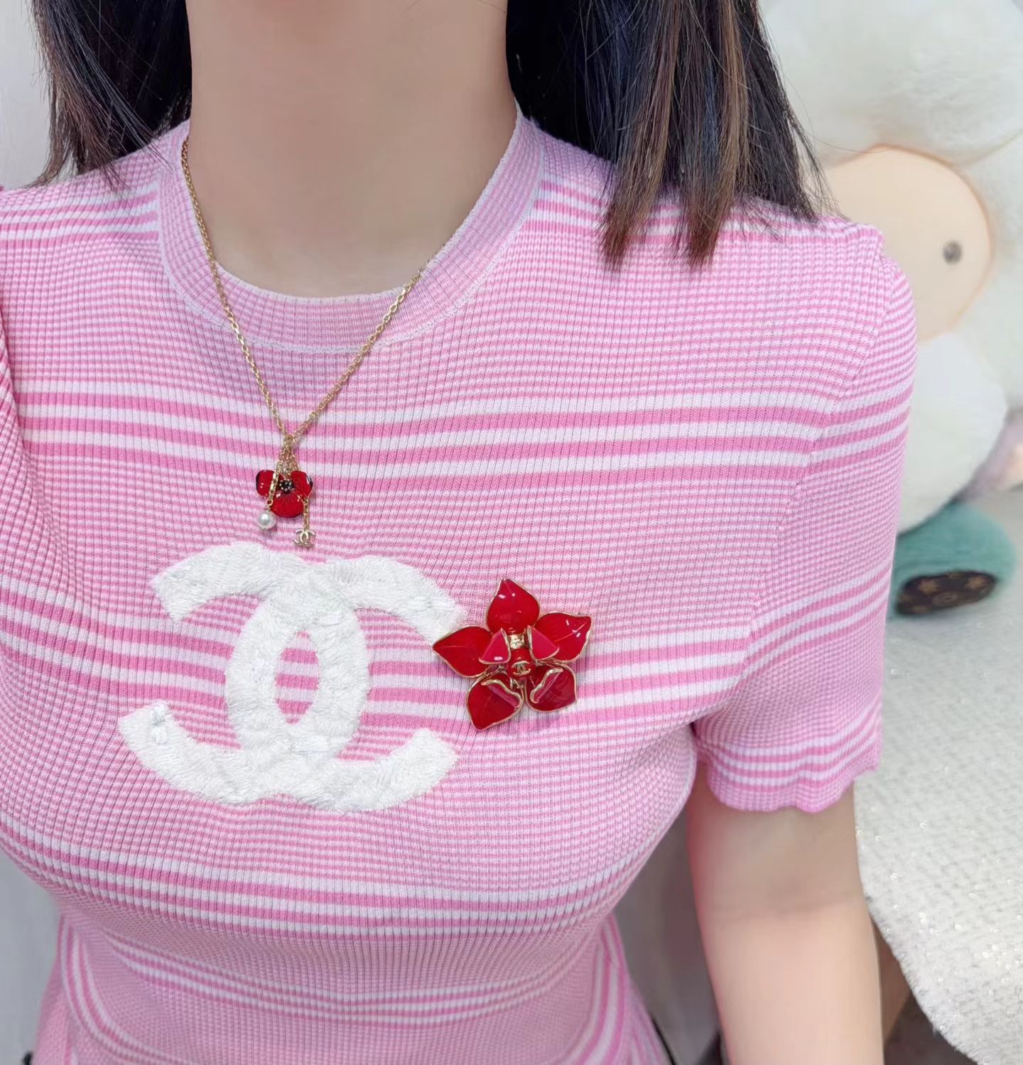 샤넬 레드 플라워 CC 로고 브로치
