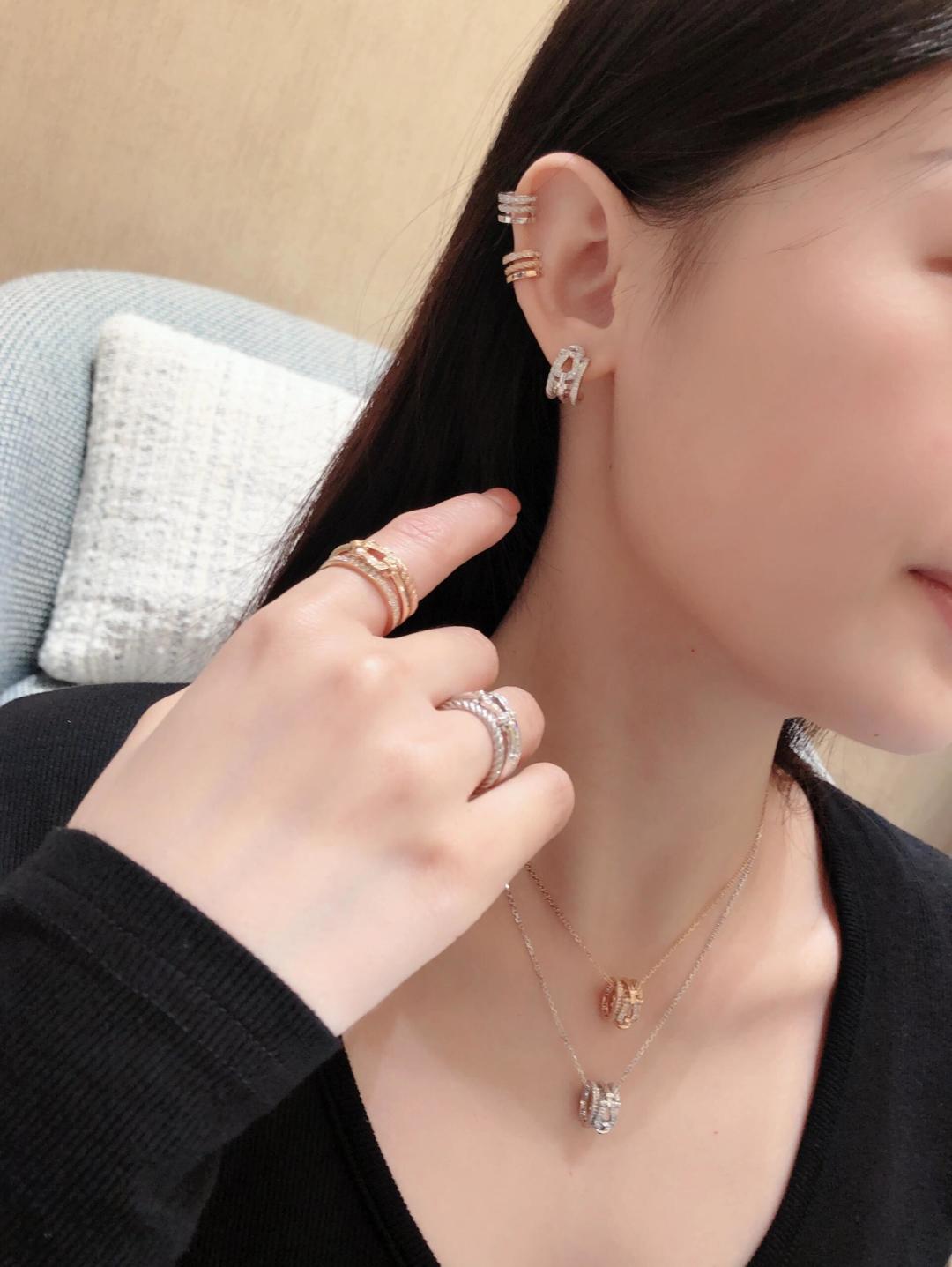 까르띠에 트리니티 다이아몬드 트라이컬러 링·이어링·펜던트 주얼리