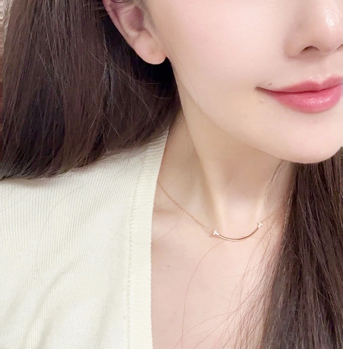 티파니앤코 티파니 T 스마일 펜던트 네크리스(양끝 다이아몬드 스타일)