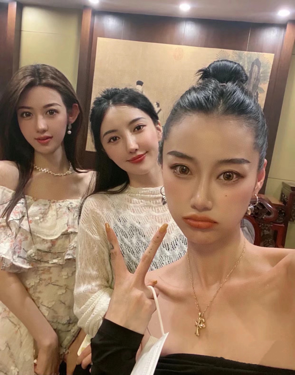 크롬하츠 베이비 팻 CH 크로스 펜던트 네크리스