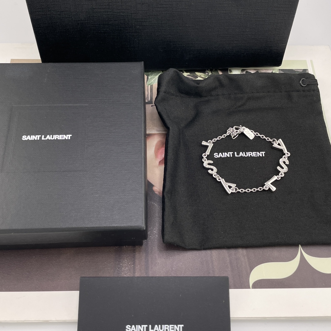 생 로랑 YSL 모노그램 크리스털 더블 이니셜 체인 브레이슬릿
