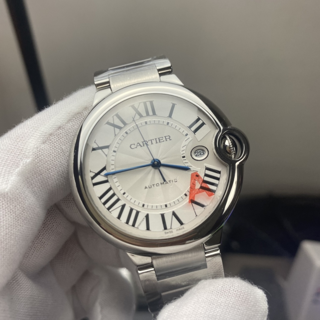 까르띠에 발롱 블루 드 까르띠에 42mm 오토매틱 데이트 (W69012Z4 계열)