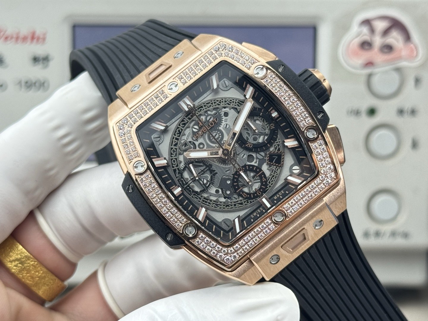 위블로 스피릿 오브 빅뱅 킹 골드 다이아몬드 크로노그래프 42mm (642.OX.0170.RX 계열)