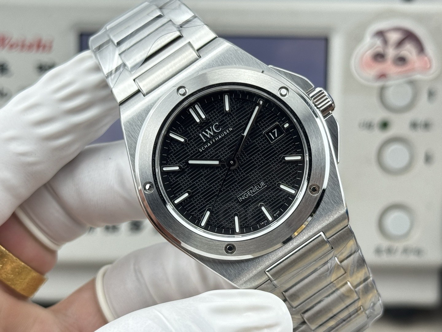 IWC 샤프하우젠 인제니어 오토매틱 40 블랙 다이얼 스테인리스 스틸 브레이슬릿 (IW328901 계열)