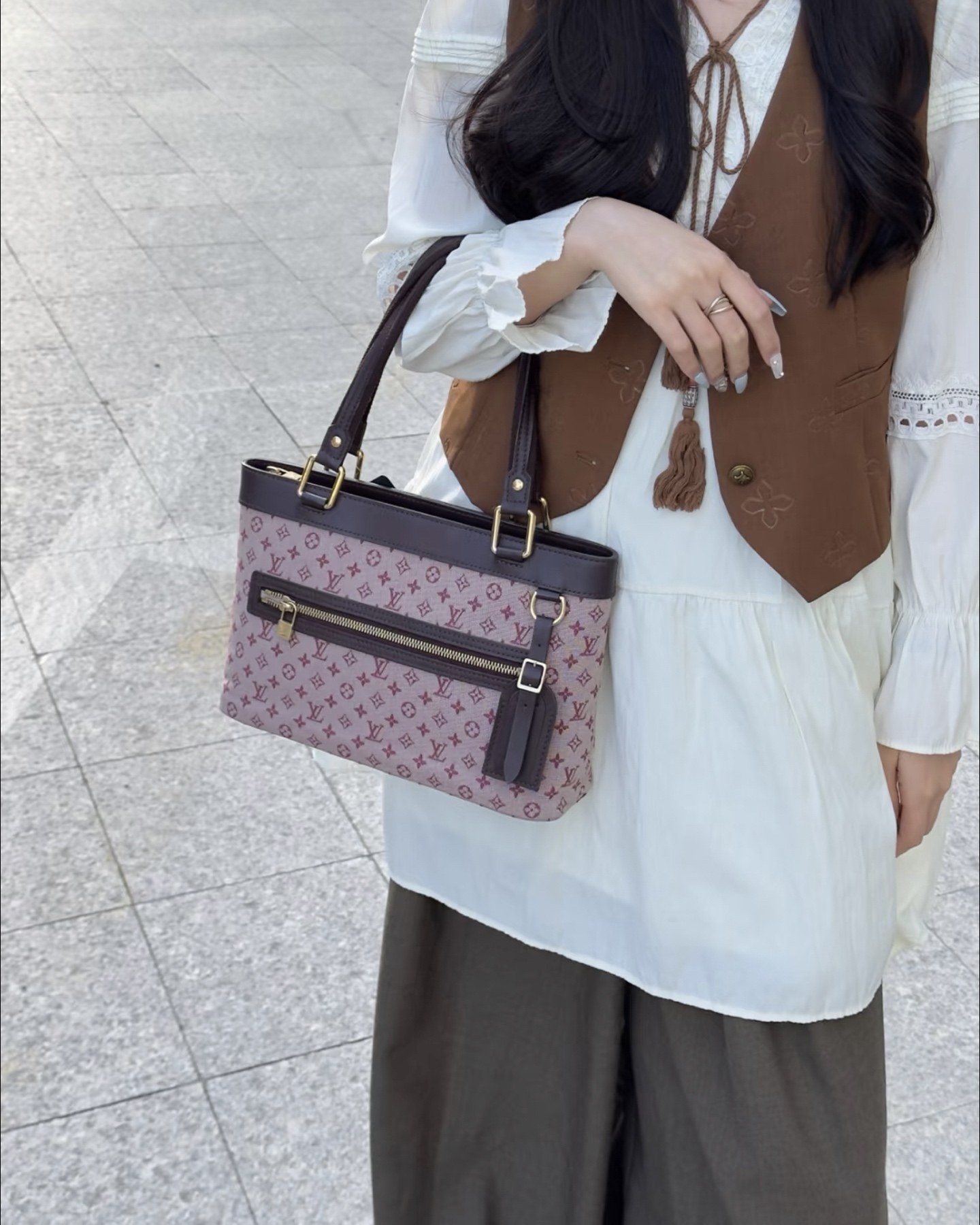 루이 비통 모노그램 데님 루실 PM 토트백