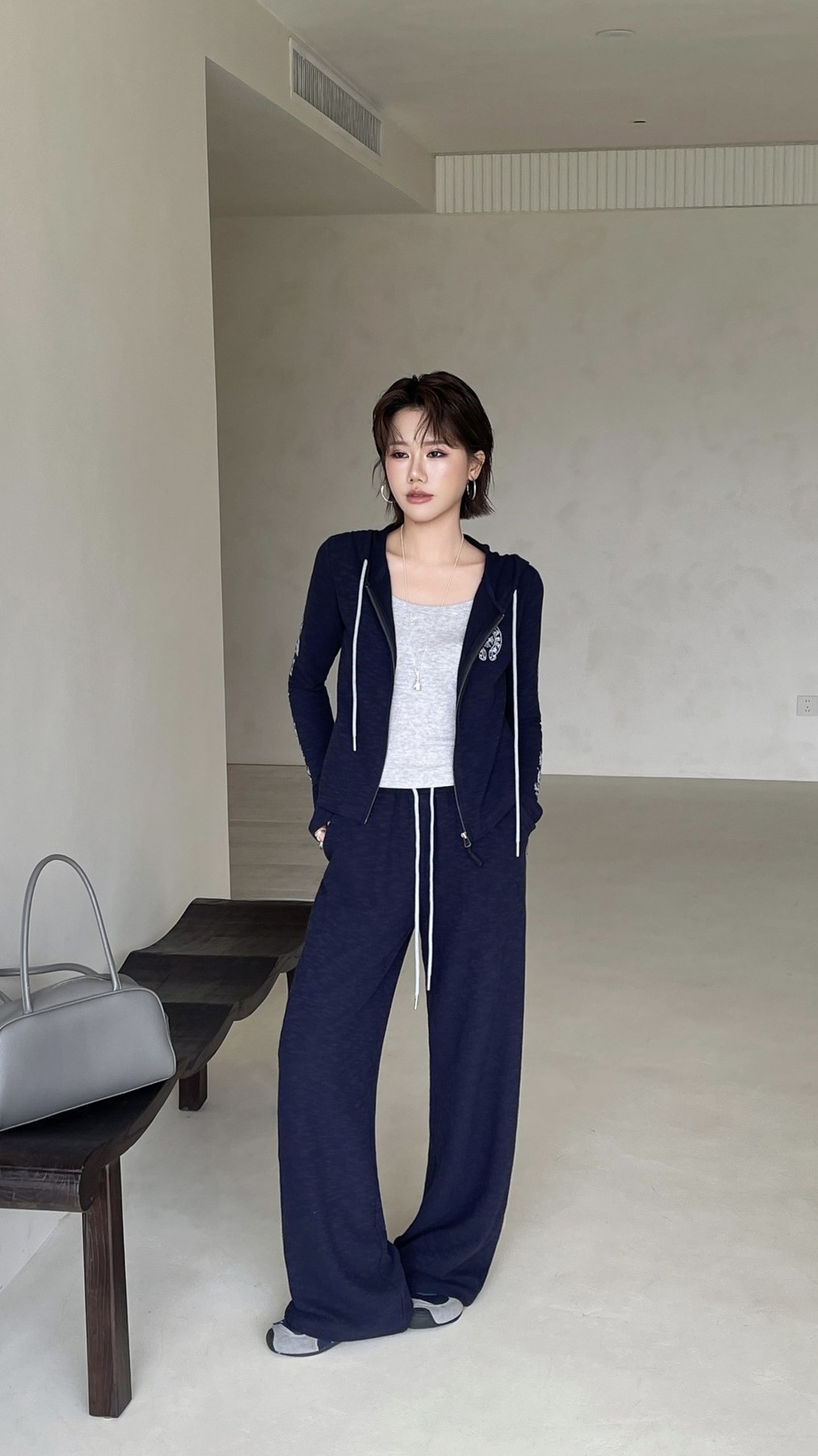 크롬하츠 호스슈 로고 후드 집업·와이드 스웨트팬츠 세트