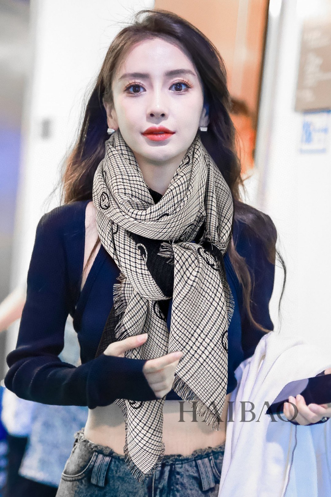 구찌 GG 체크 양면 롱 스카프