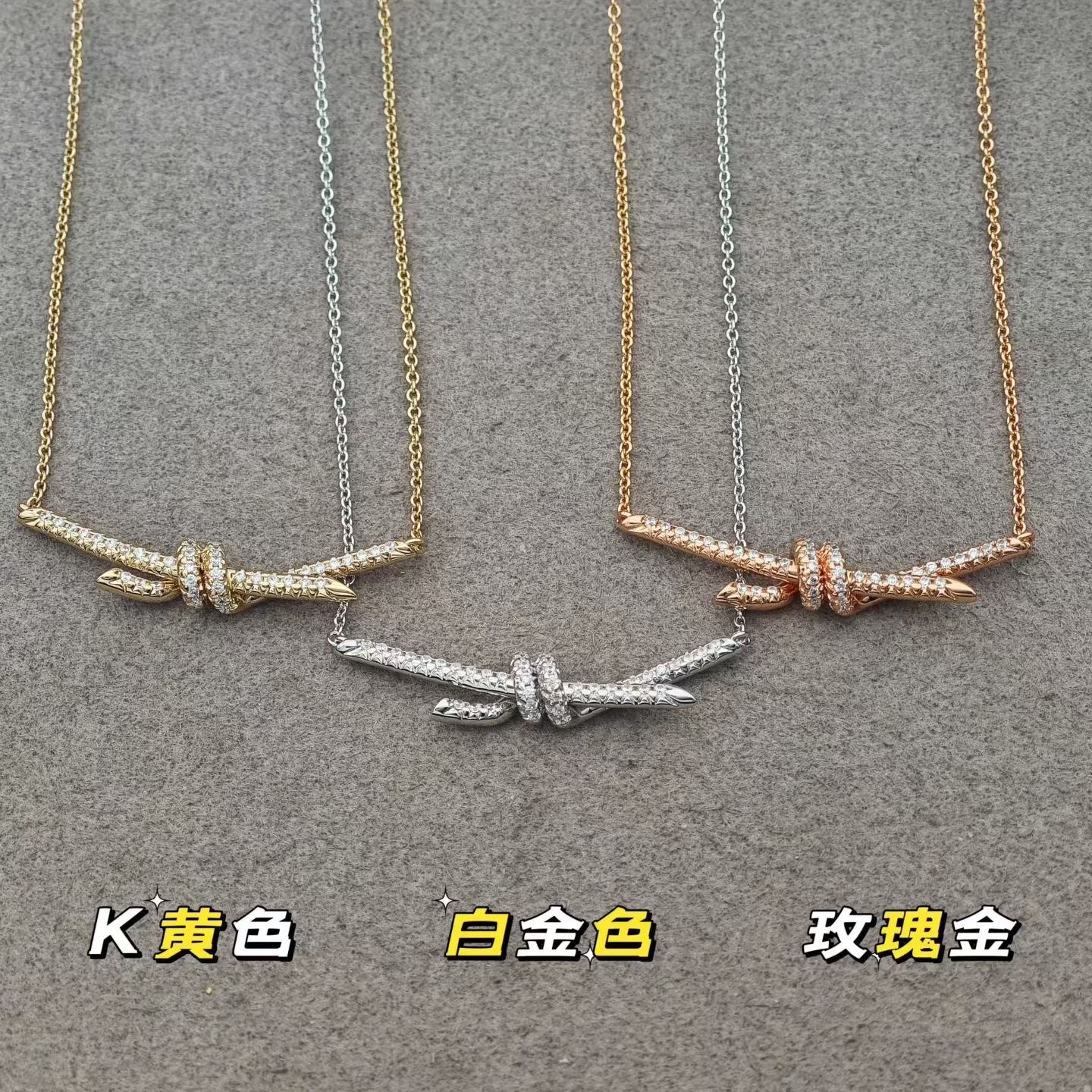 티파니앤코 티파니 노트(Knot) 다이아몬드 파베 네크리스