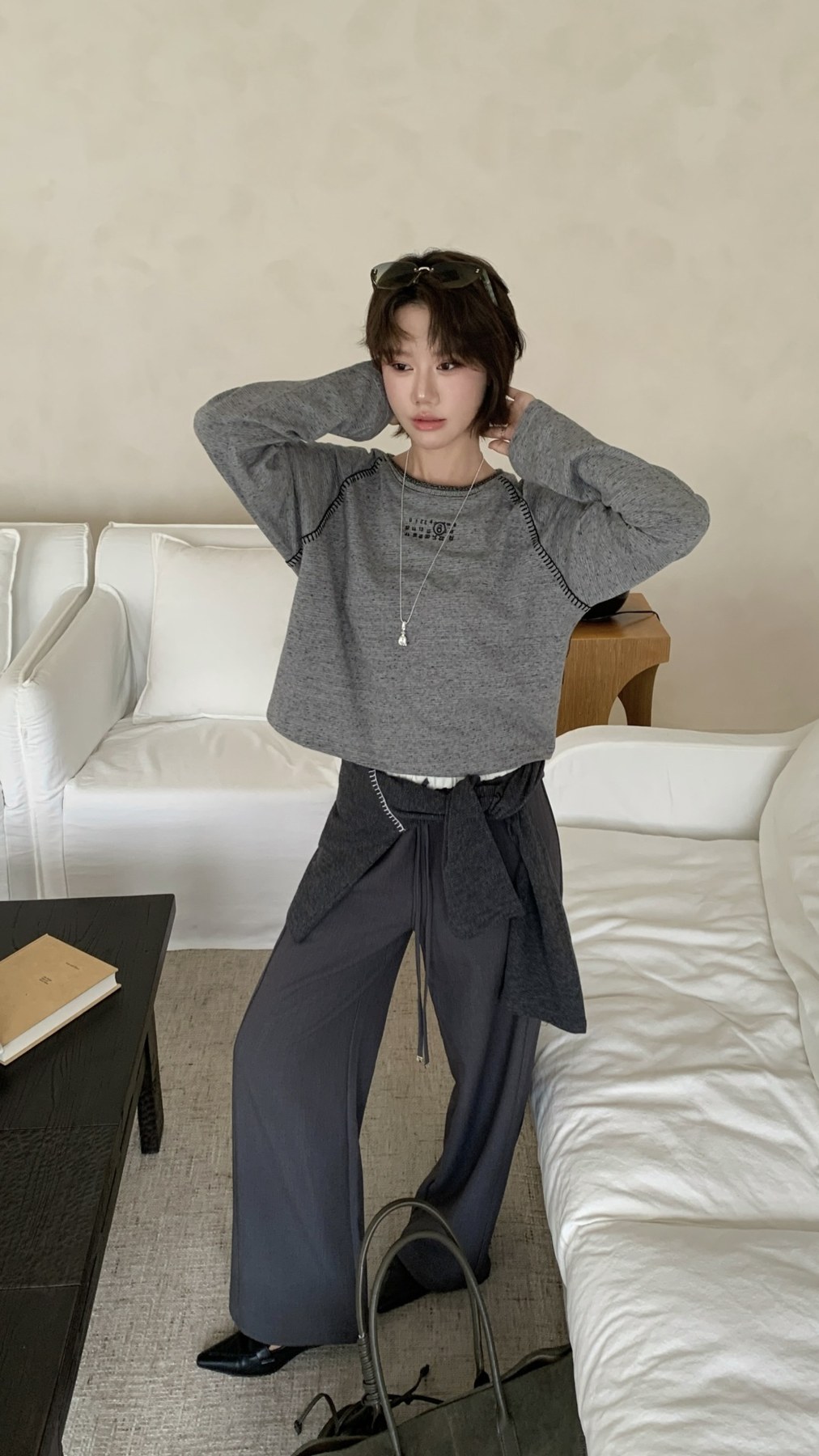 MM6 메종 마르지엘라 넘버 로고 프린트 라글란 스웨트셔츠