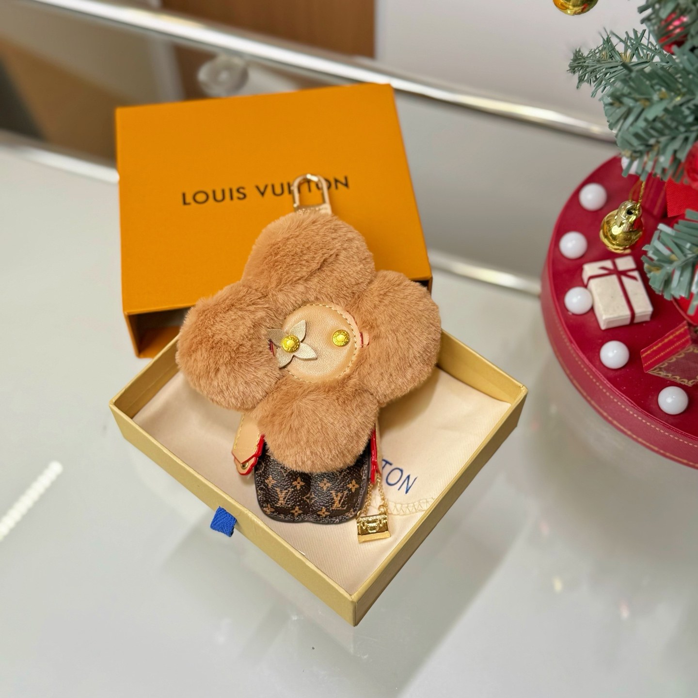 루이 비통 비비엔 헤드 모노그램 말타쥬 백 참 및 키홀더