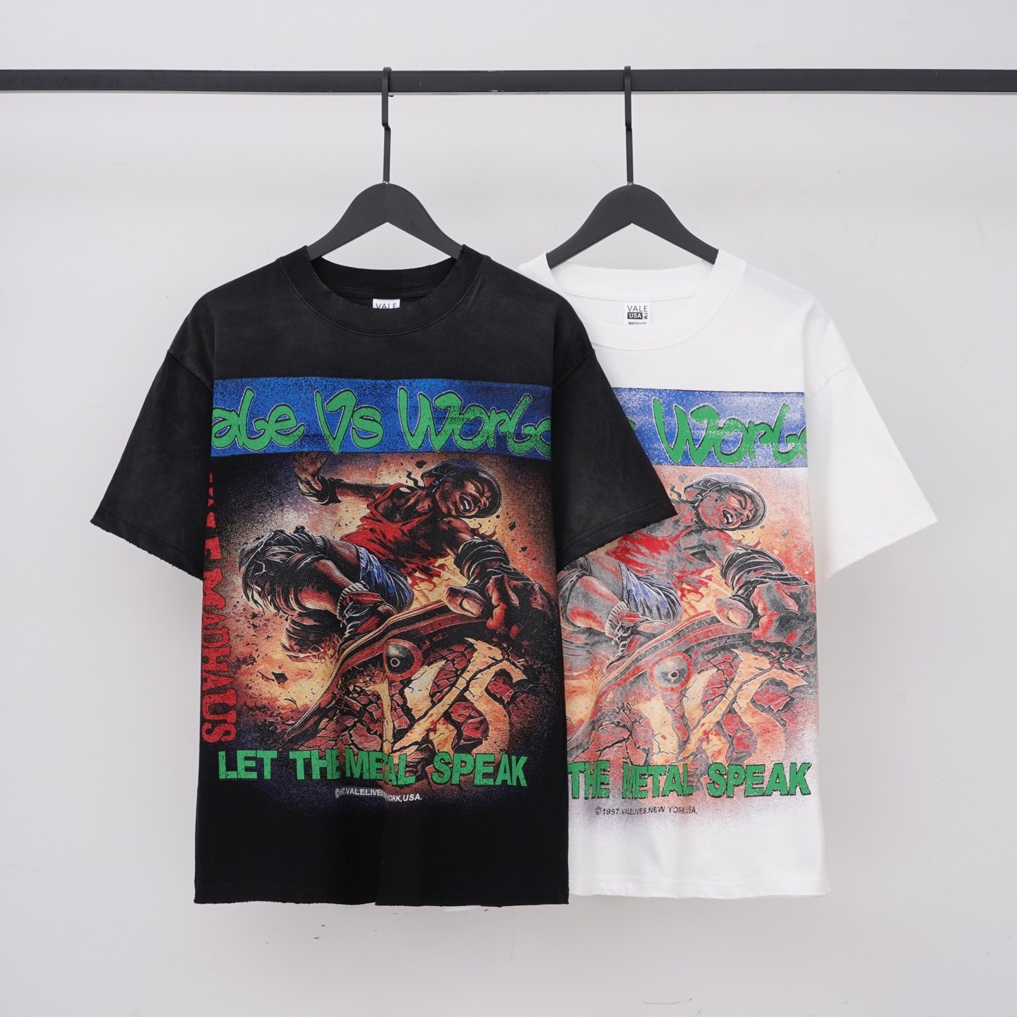 베일 USA Vale Vs World ‘Let the Metal Speak’ 그래픽 반팔 티셔츠