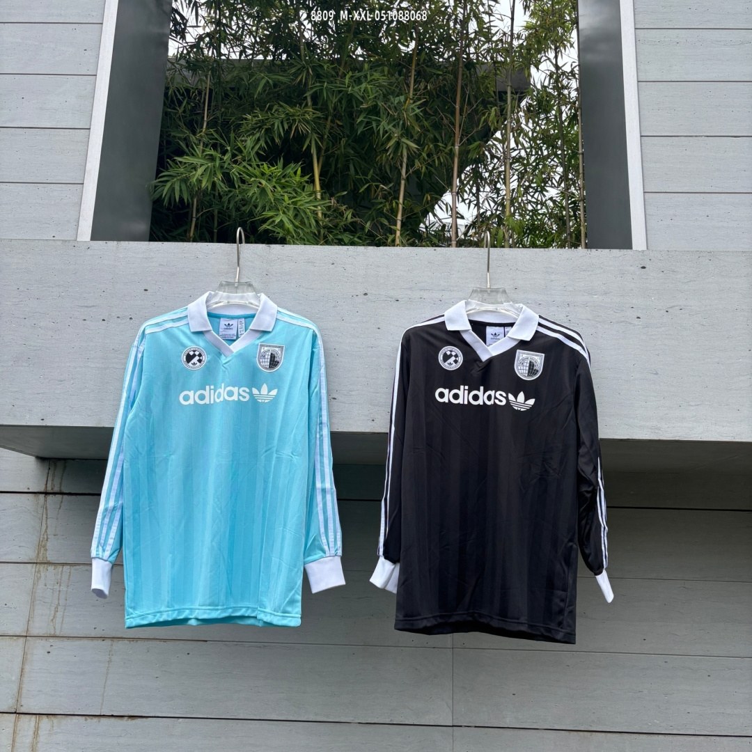 아디다스 오리지널스 트레포일 레트로 축구 스타일 롱슬리브 저지