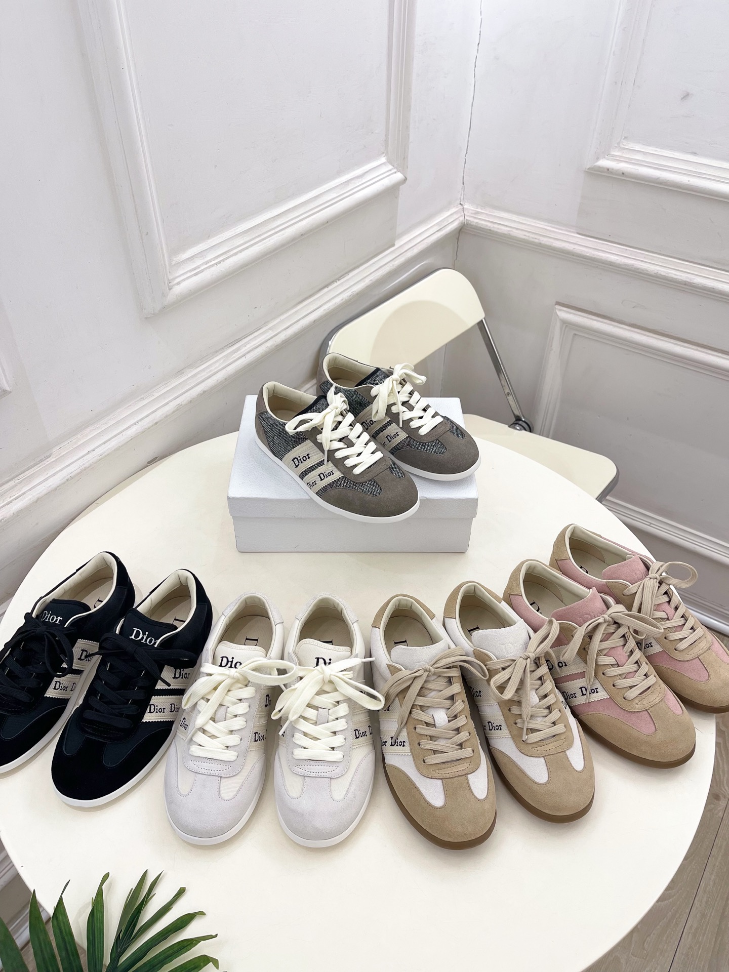 디올 Dior Vibe 로우탑 스니커즈