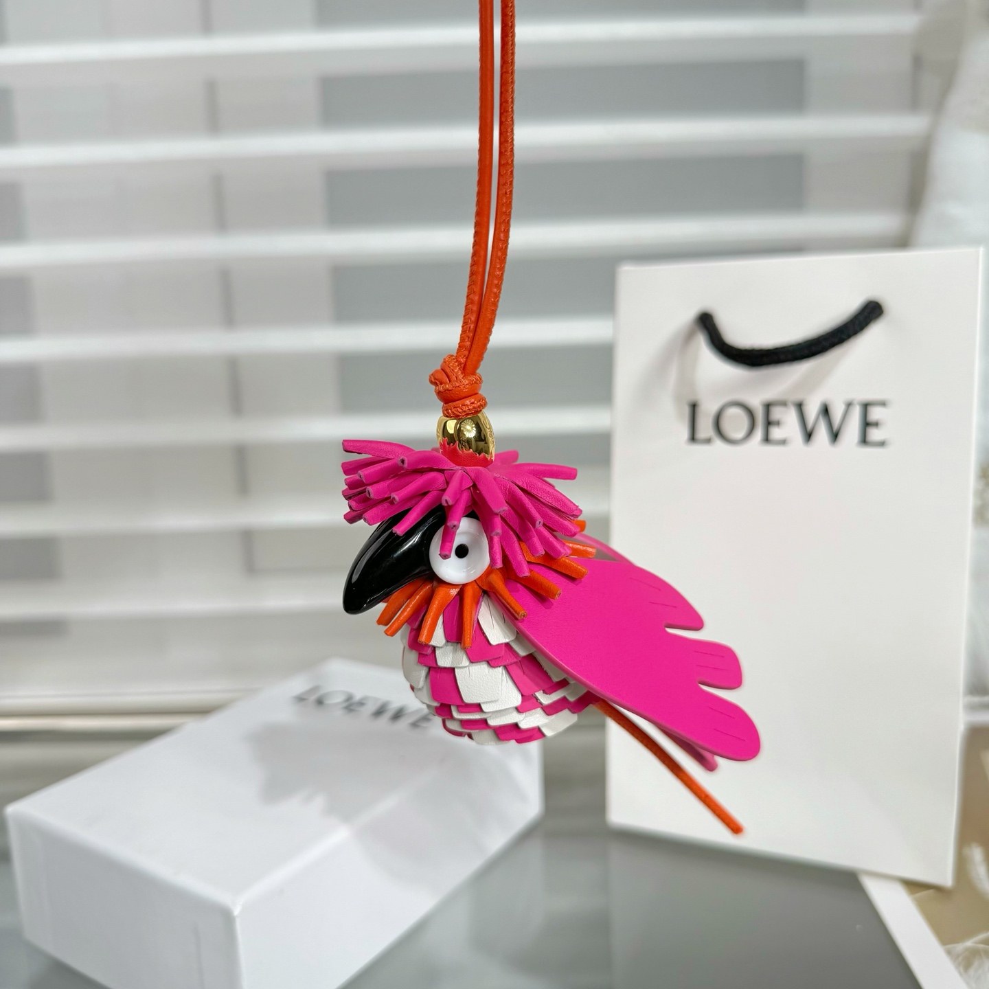 로에베 후투티(hoopoe) 가죽 백 참