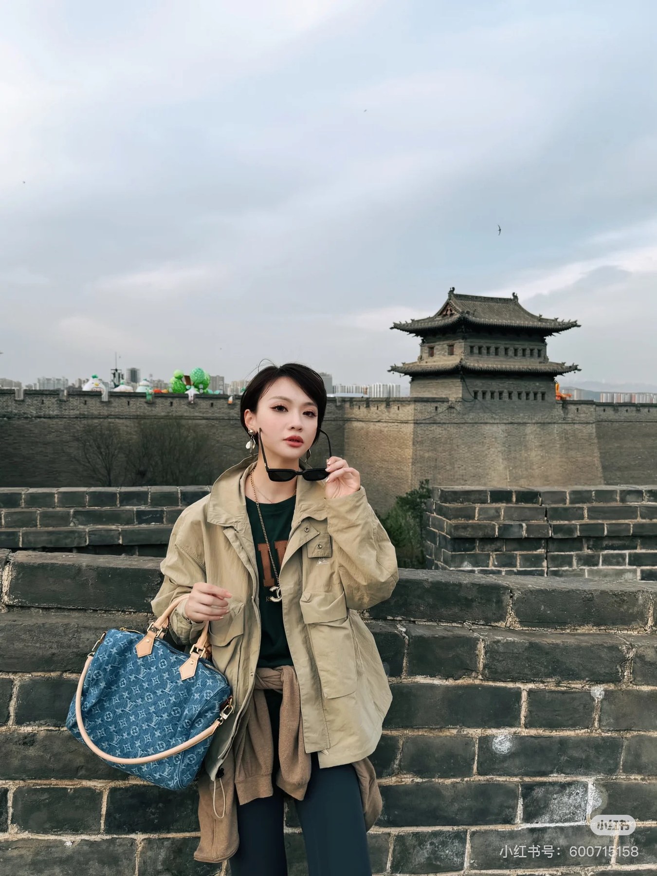 루이비통 모노그램 데님 스피디 30 반둘리에 토트백