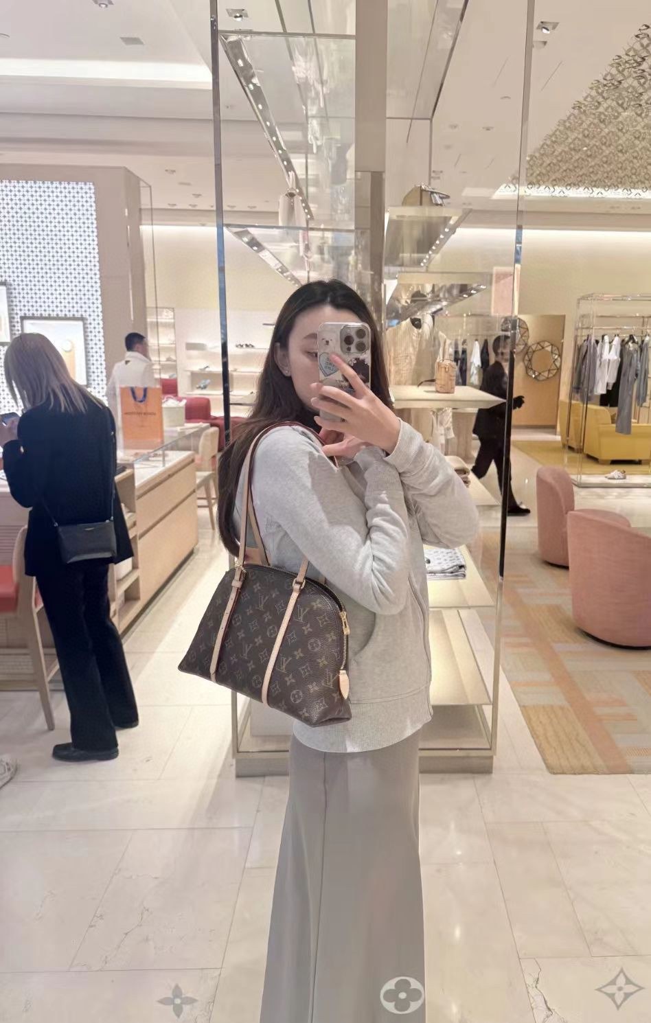 루이 비통 모노그램 토탈리 PM 숄더 토트백