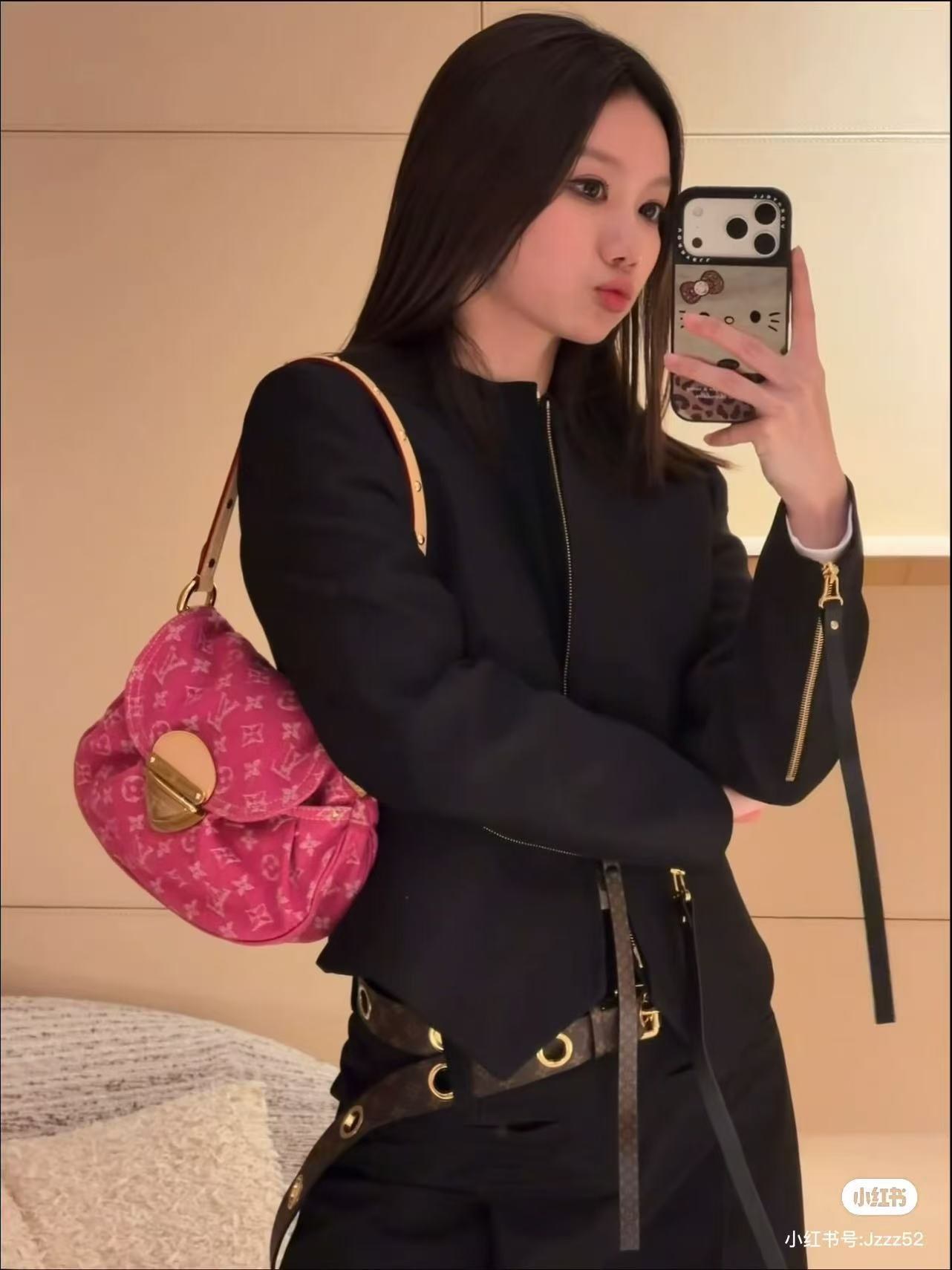 루이 비통 모노그램 데님 칼라하리 숄더백
