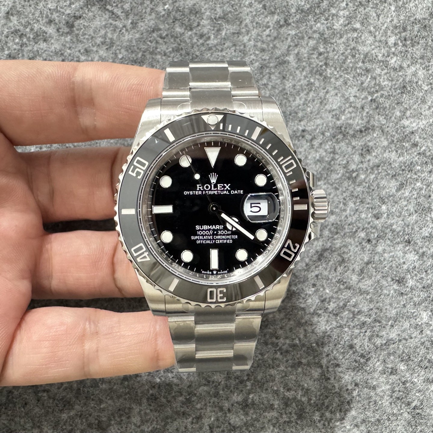 롤렉스 서브마리너 데이트 41 블랙 베젤(126610LN 계열)