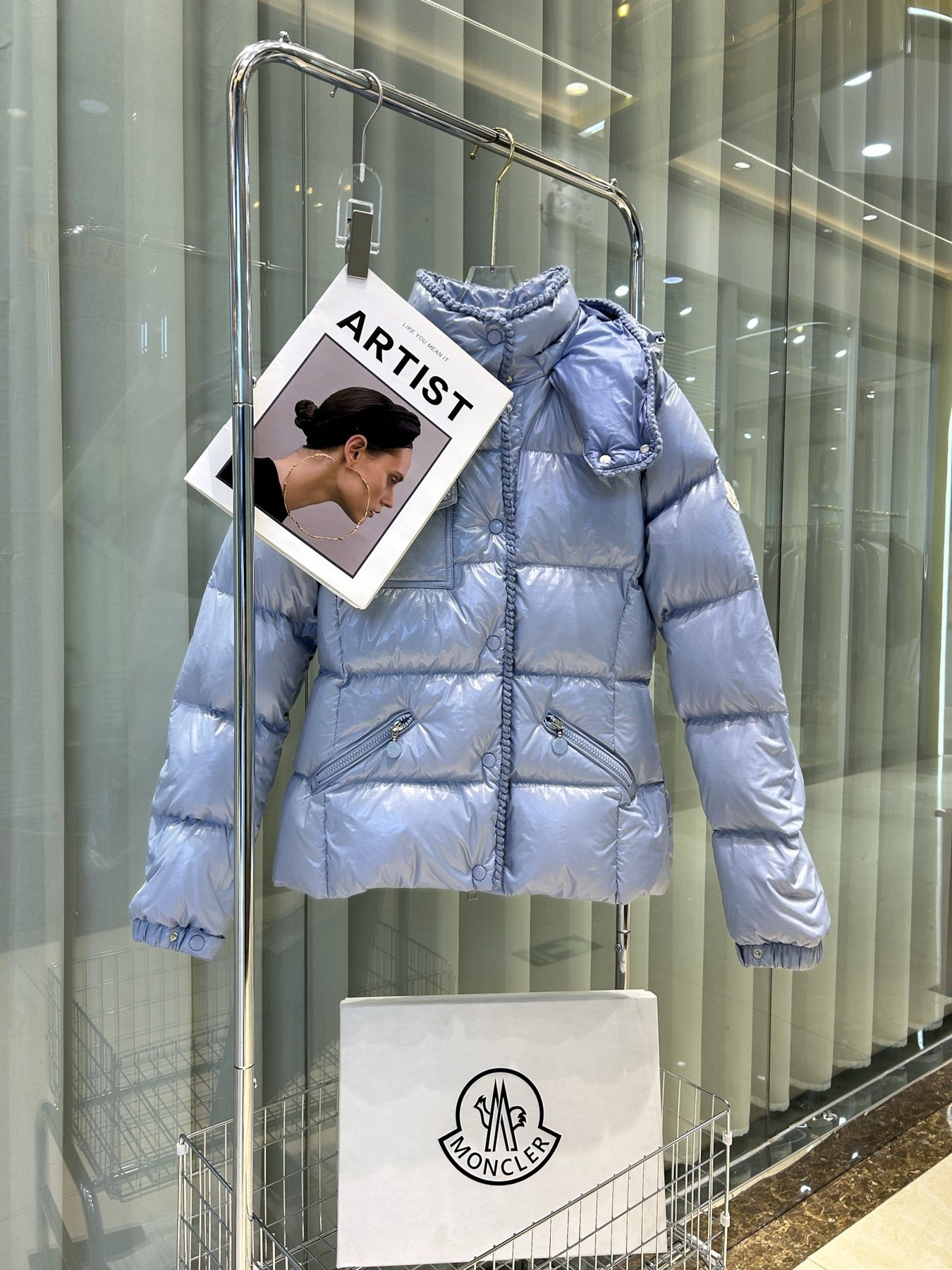 몽클레르 글레린스(Glaireins) 후드 다운 재킷