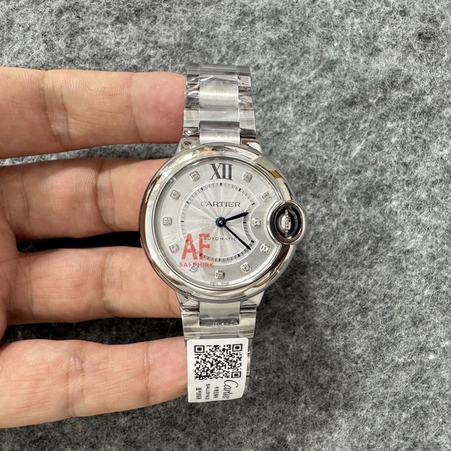 까르띠에 발롱 블루 드 까르띠에 33mm 다이아몬드 인덱스 오토매틱
