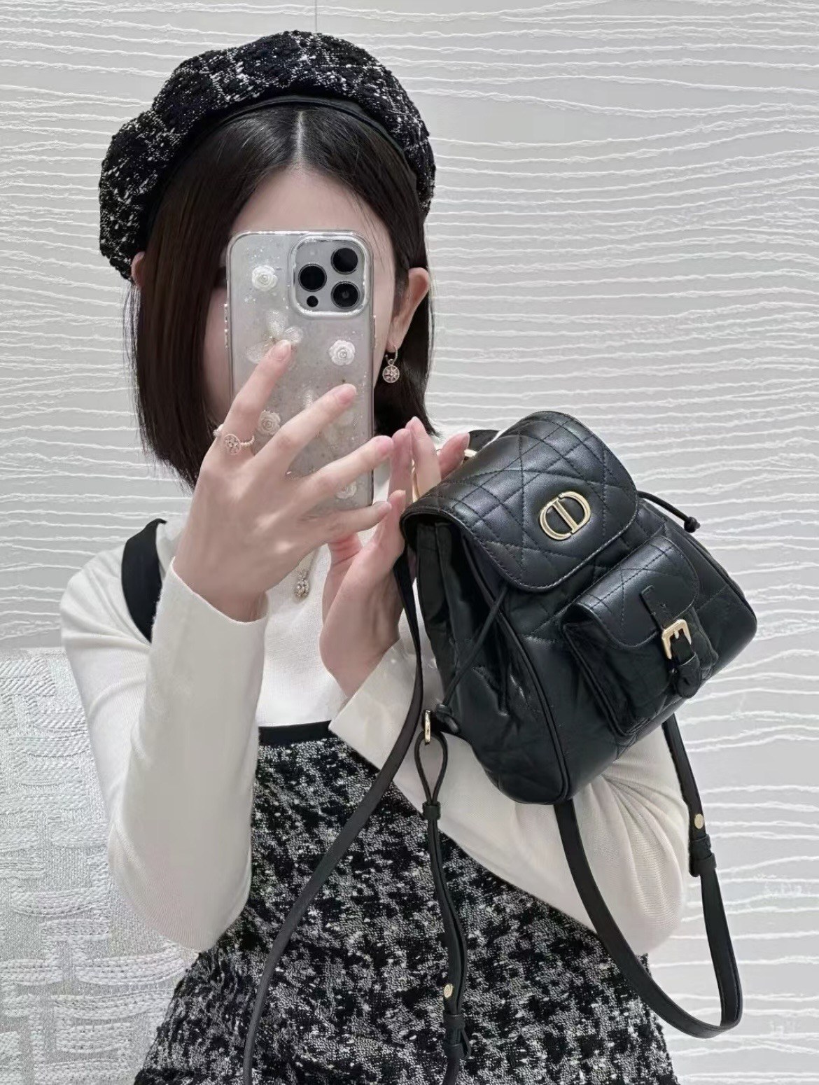 디올 디올 카로 미디엄 백팩