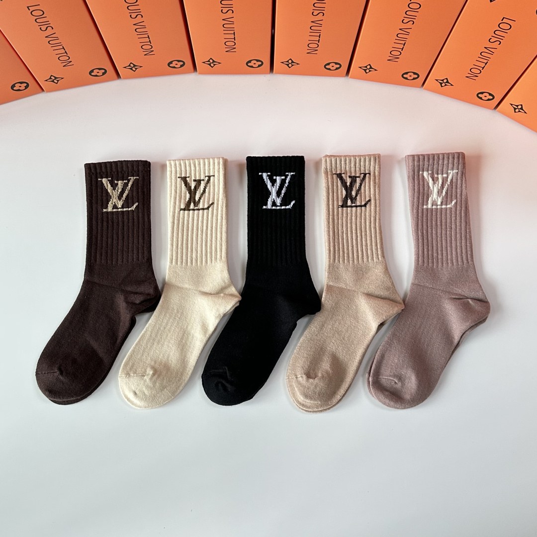 루이 비통 LV 로고 립 크루 삭스 5켤레 세트