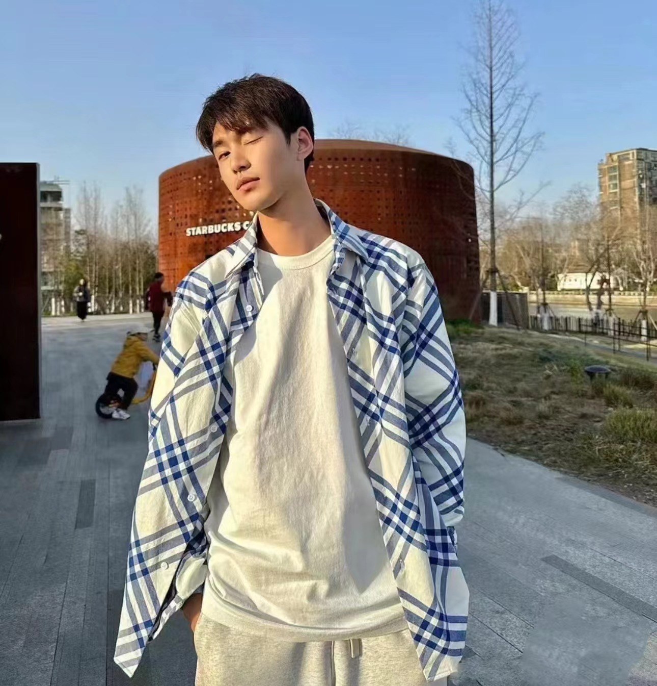 버버리 블루 체크 롱슬리브 코튼 셔츠
