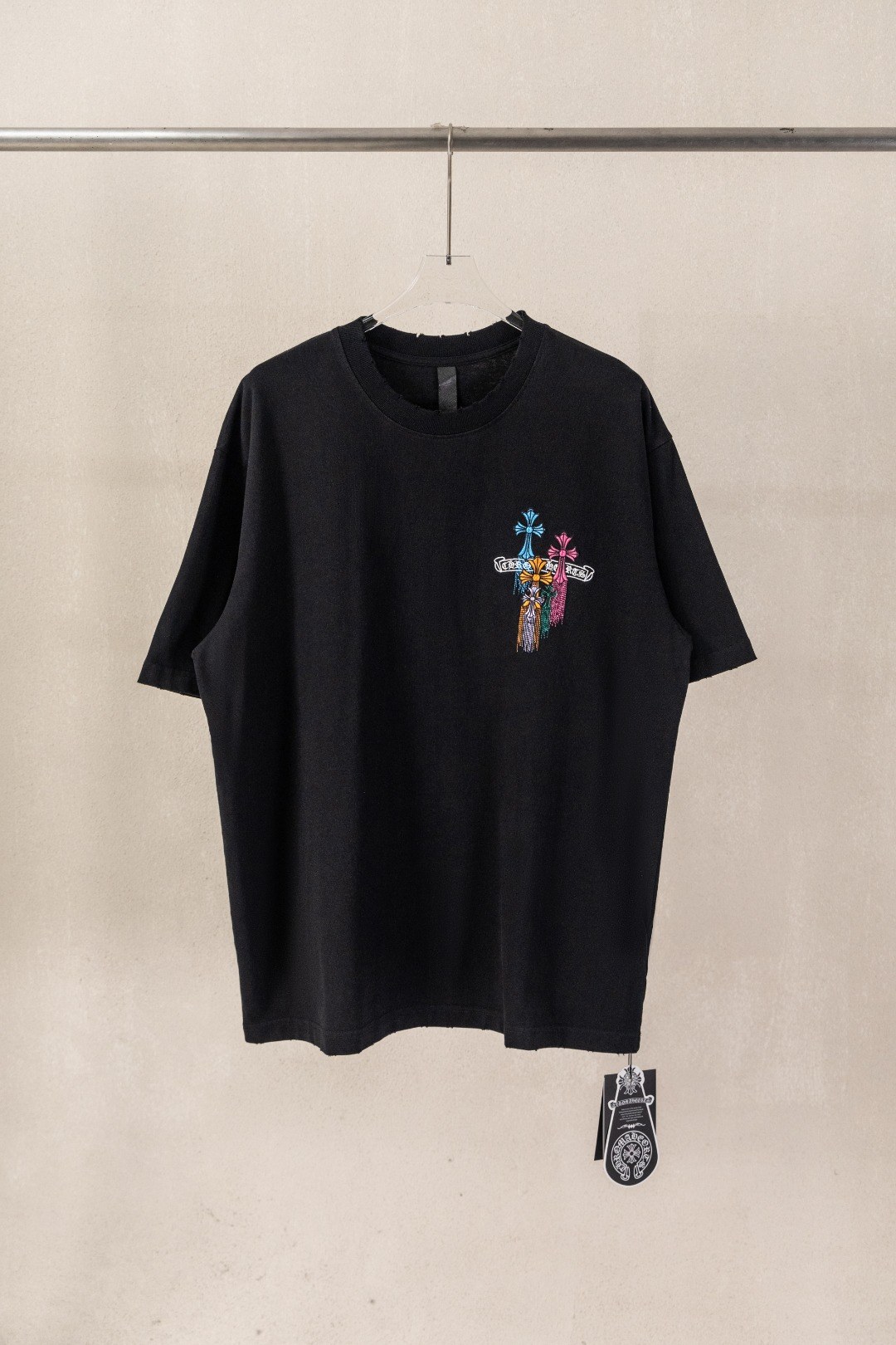 크롬하츠 멀티컬러 크로스 자수 반팔 티셔츠