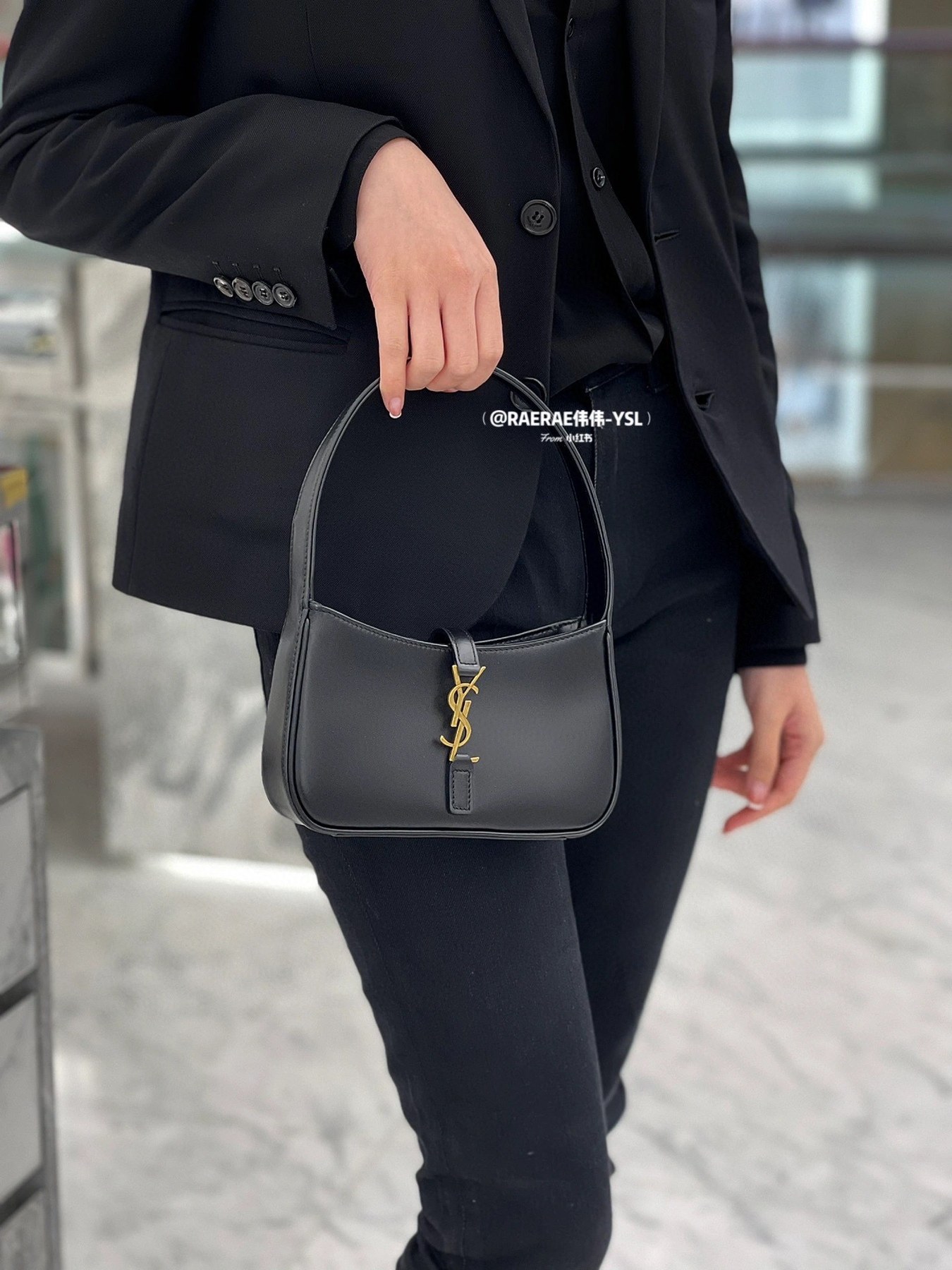 생 로랑 르 5 아 7 미니 호보백