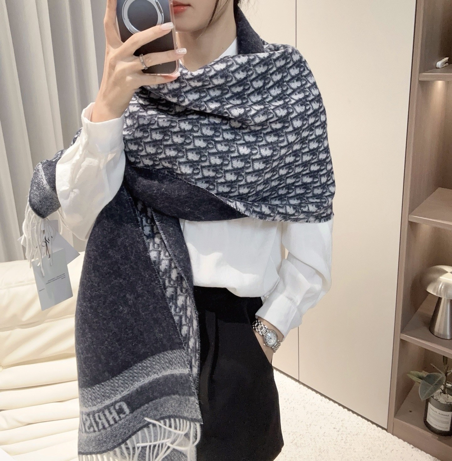 디올 디올 오블리크 리버서블 프린지 스카프