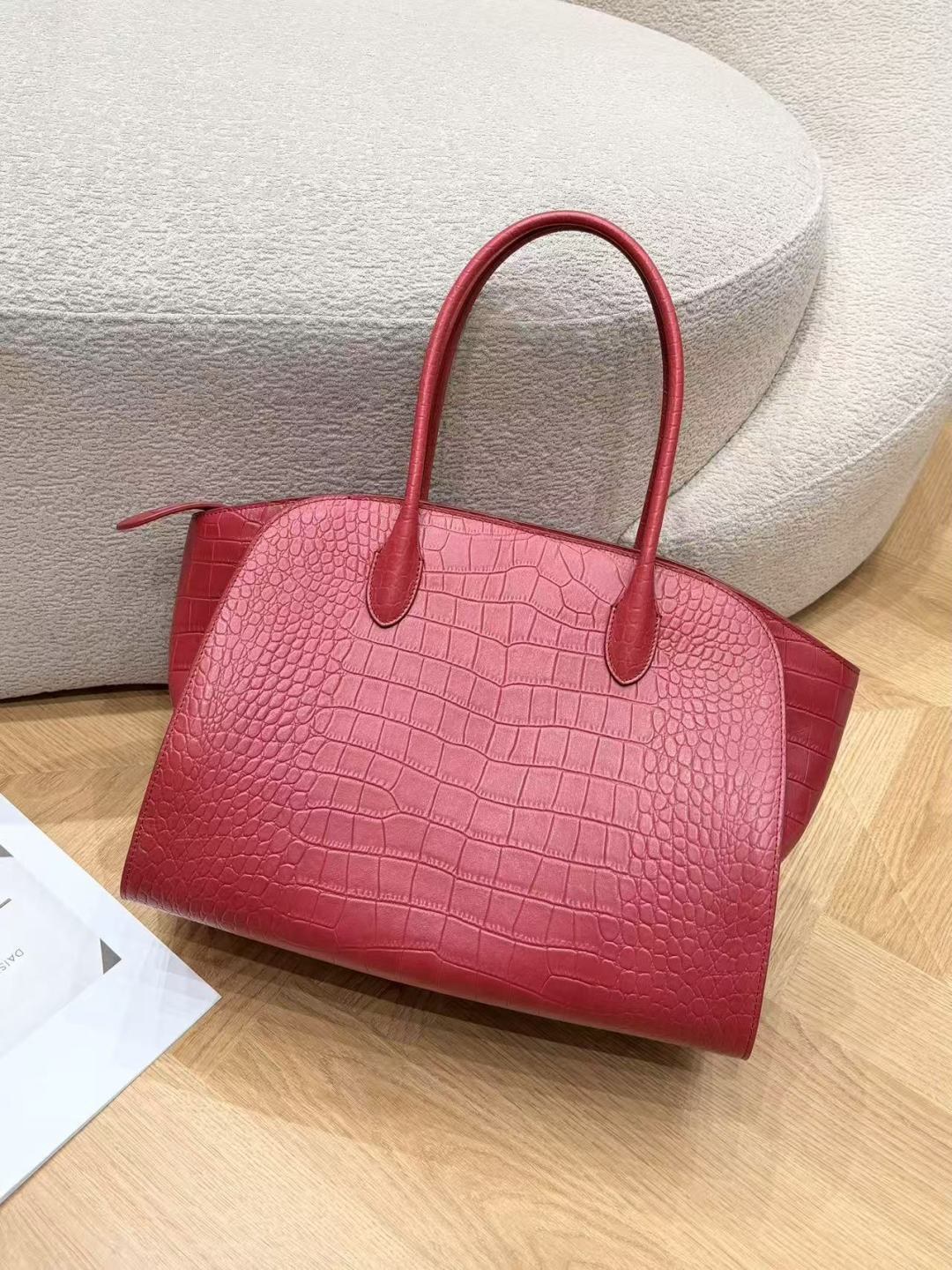 더 로우 마를로 14 토트백
