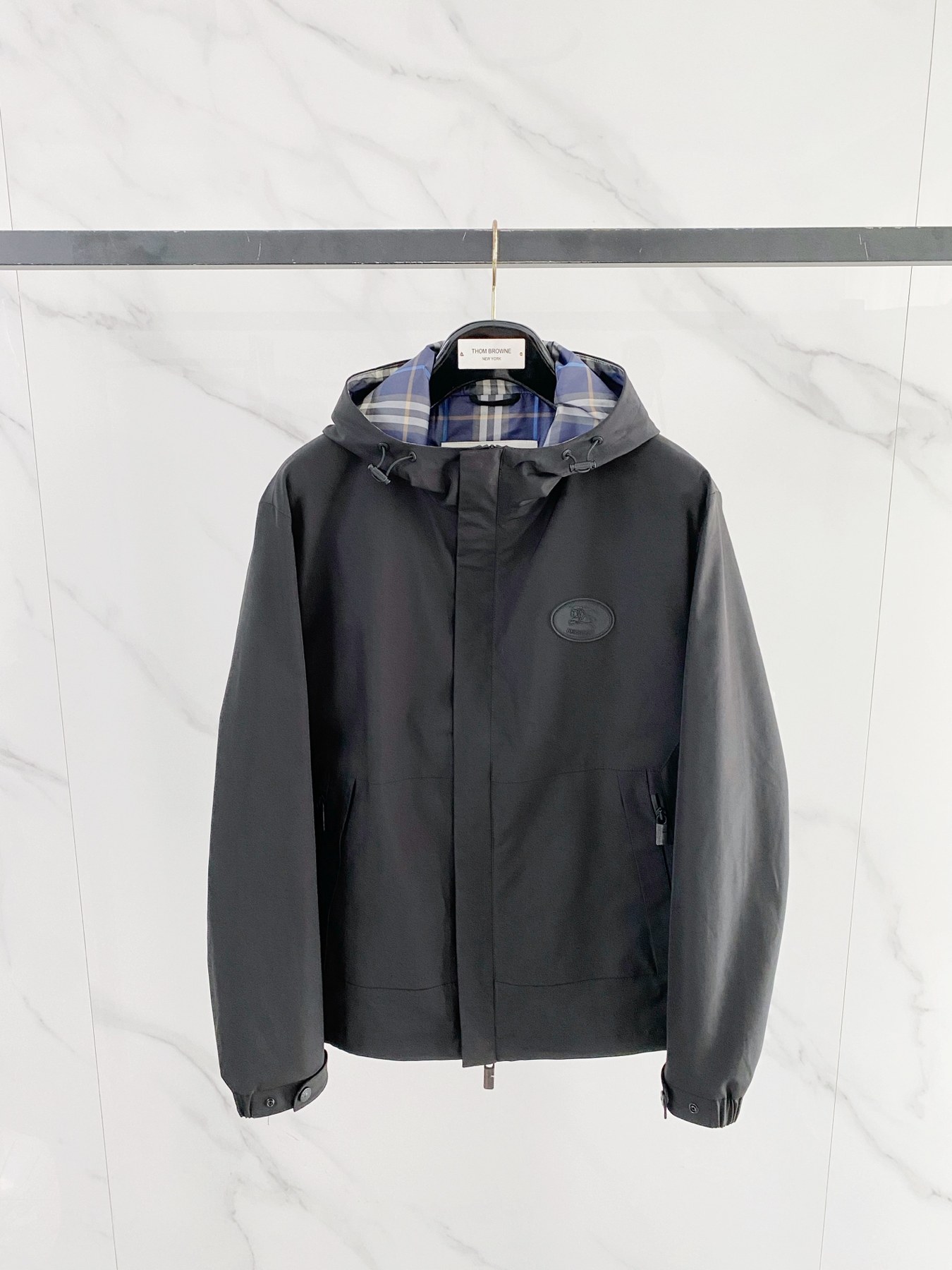 버버리 EKD 로고 패치 체크 안감 후드 집업 재킷